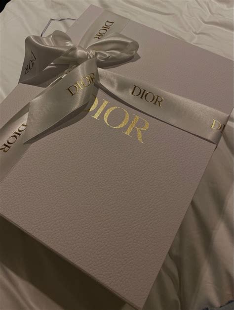 dior verpackung klappbar|Ihr Geschenk: DIOR Geschenkverpackung (1 Stk.) .